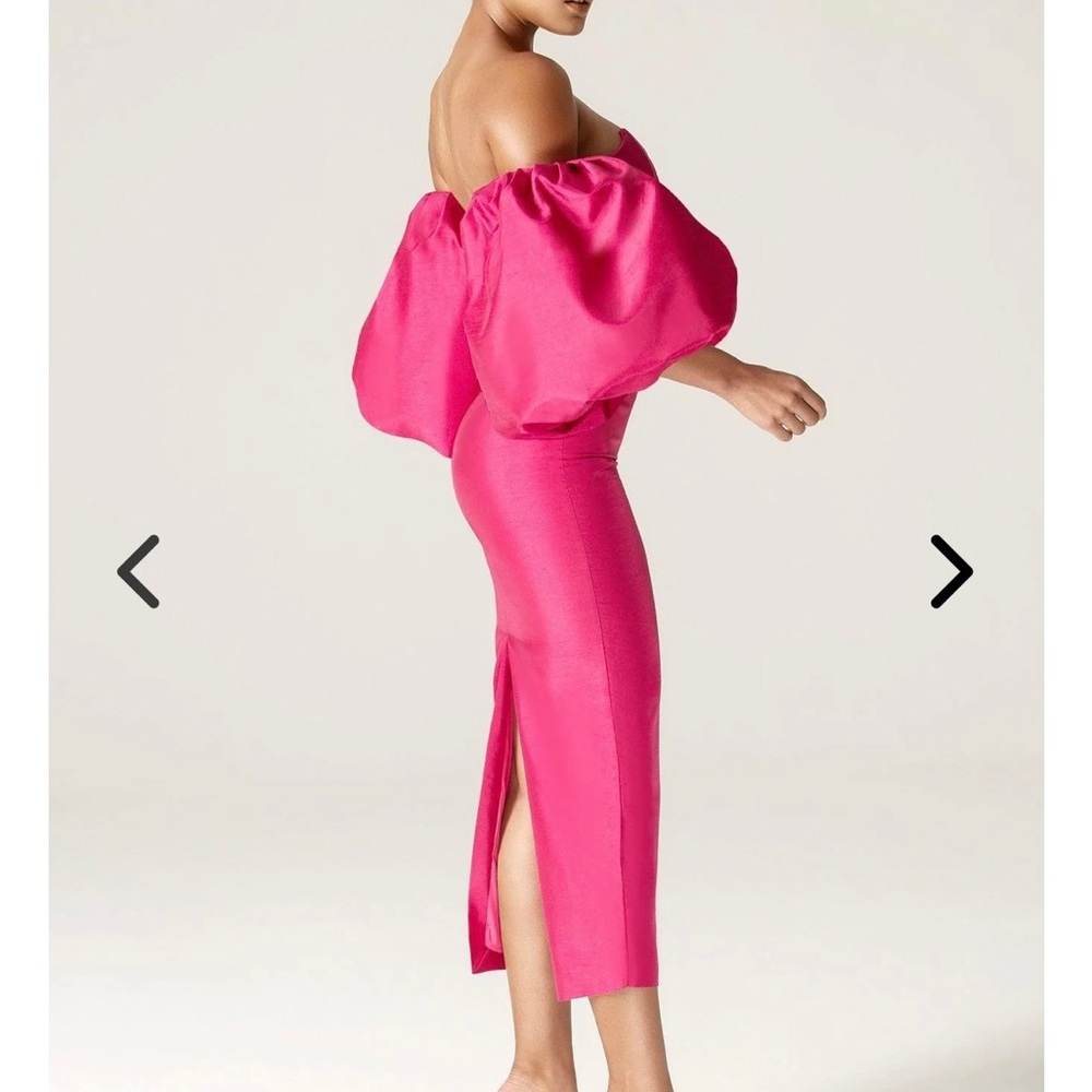 Hot pink dress - Picture 1 of 4